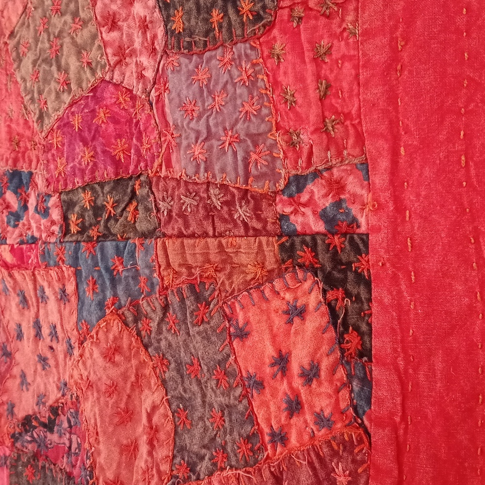Unique Gorgeous King Size Vintage Patchwork Batik Bedspread from India - Picture 11 of 15
